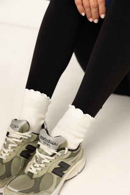 Scalloped Wool Socks